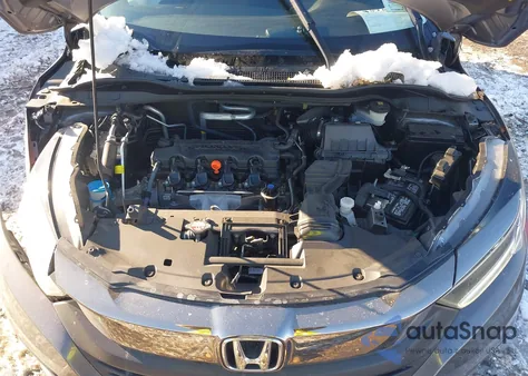 2022 Honda Hr-V Awd Lx z USA, uszkodzony, nr VIN 3CZRU6H37NM754427